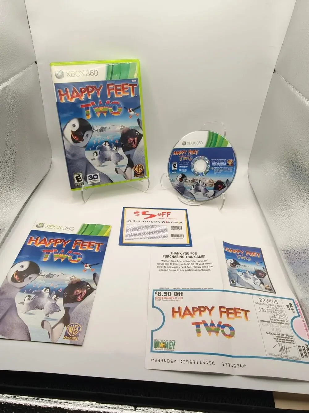 Happy Feet Two Xbox 360 CIB Complete w/ Manual WB Games